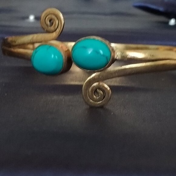 Handmade Native American Turquoise Bronze 8" Bangle Bracelet - Picture 3 of 3
